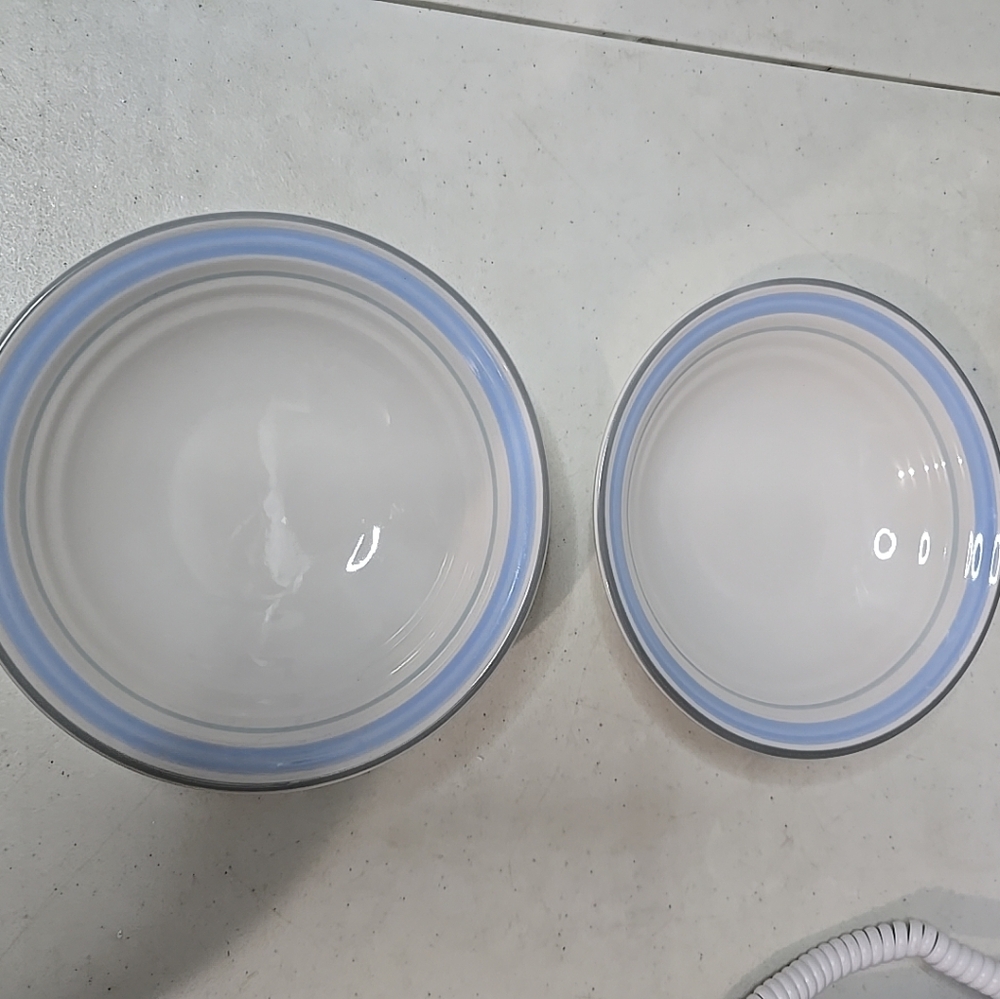 2 Vintage Blue Fascino Stoneware Yamaka Hand Painted 7" Cereal Soup Bowls